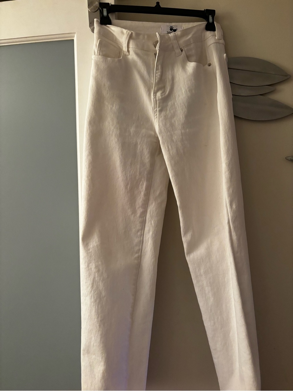 White High-Rise Women’s Jeans